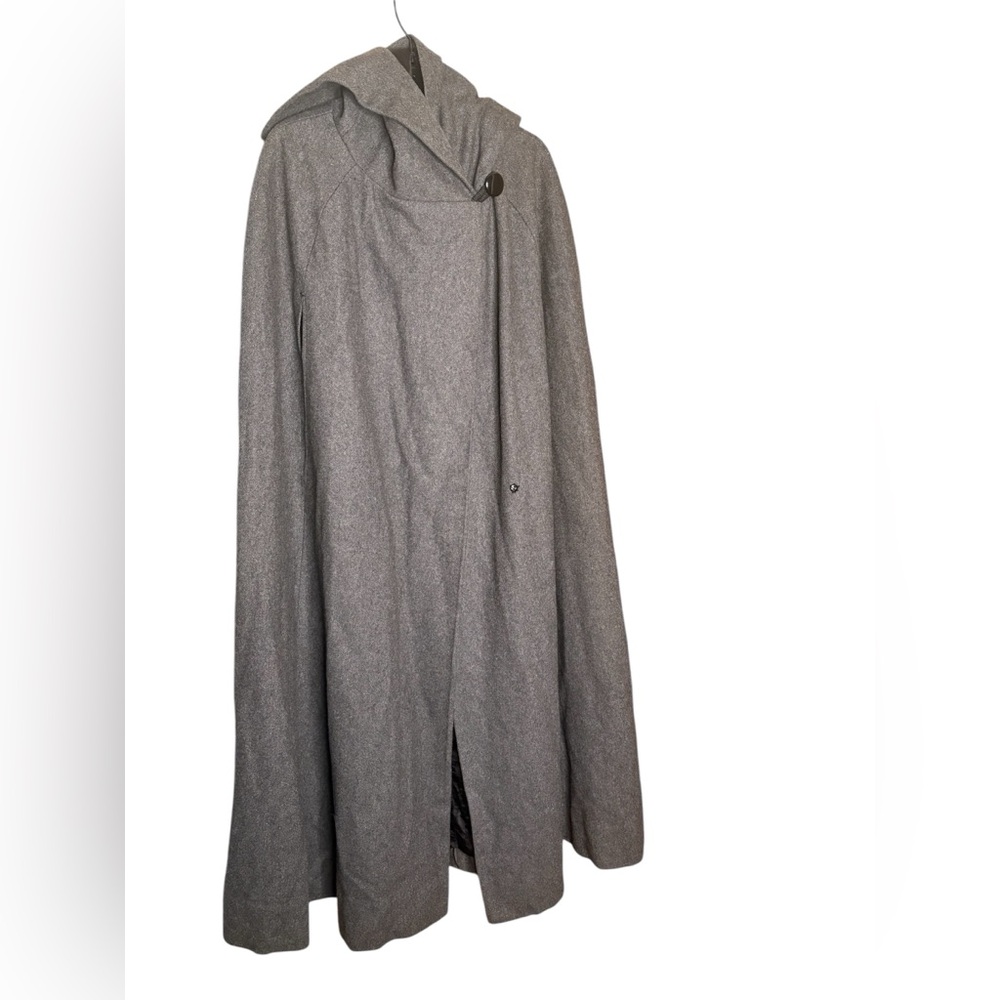 Hooded long dark gray cape